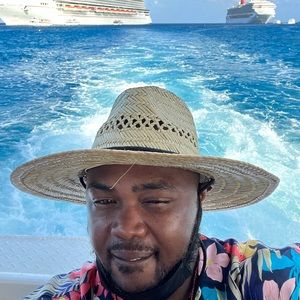 Meet your Posher, Keontae